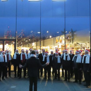 Vidéo : extraits de l&rsquo;animation de Noël à Waves Actisud –&nbsp;21/12/2016